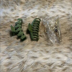 Green Hair Claw Clips add to bundle 4 free